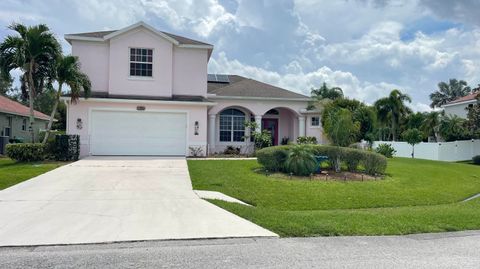 A home in Port St Lucie