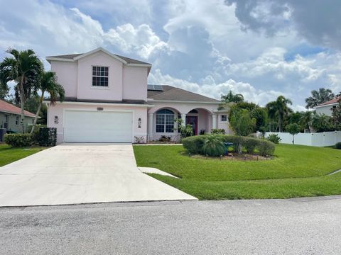 A home in Port St Lucie