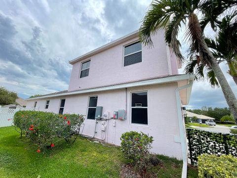 A home in Port St Lucie