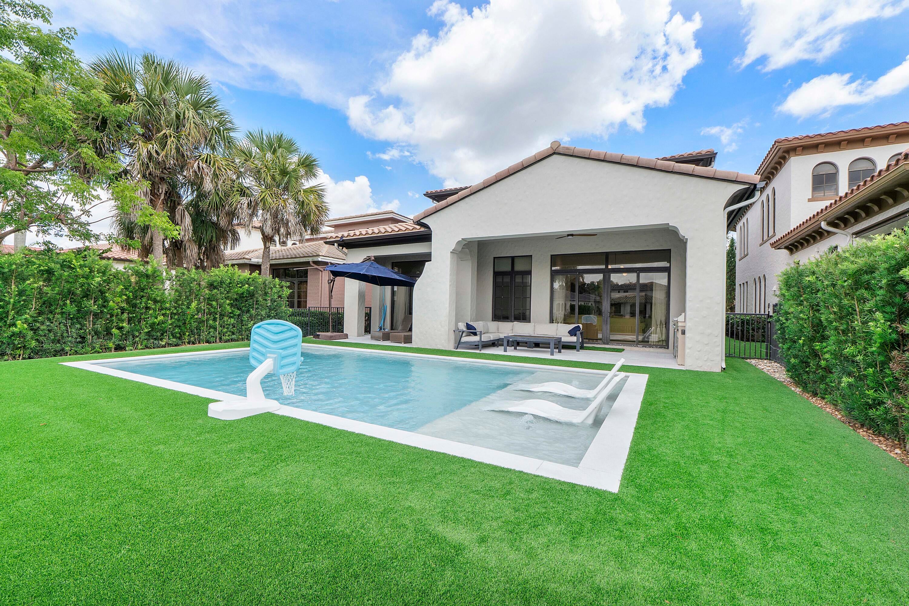 9594 Ginger Court