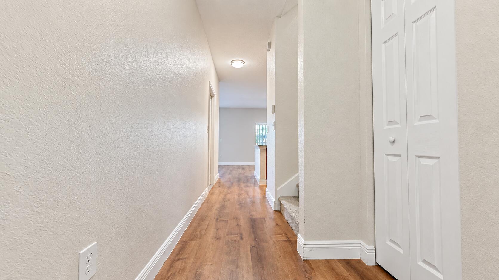 4114 EMERALD Vista, Lake Worth, FL, 33461/$379,000 3 4114 EMERALD Vista