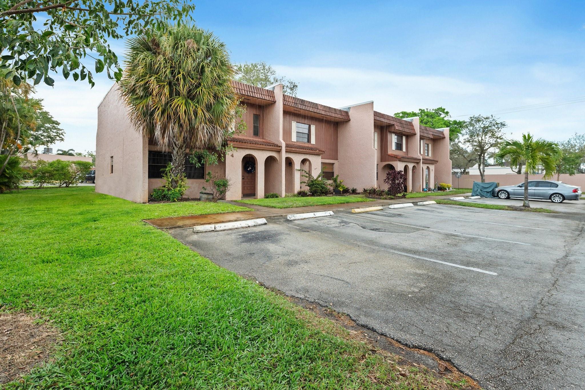 4 Matador Ln 4