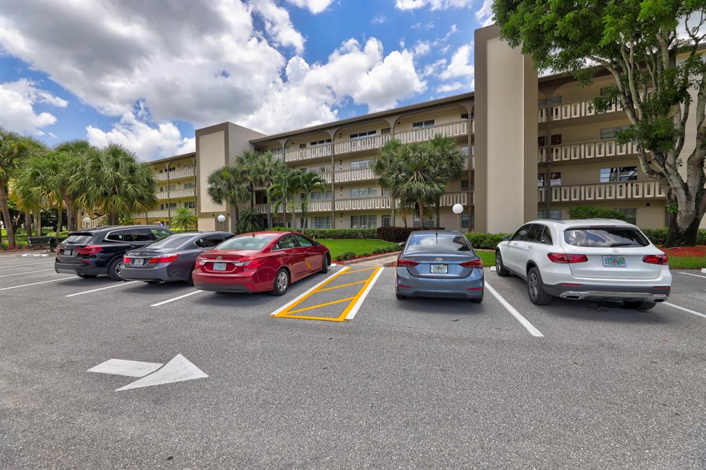 MARTINIQUE VILLAGE 2B CONDO - Residential