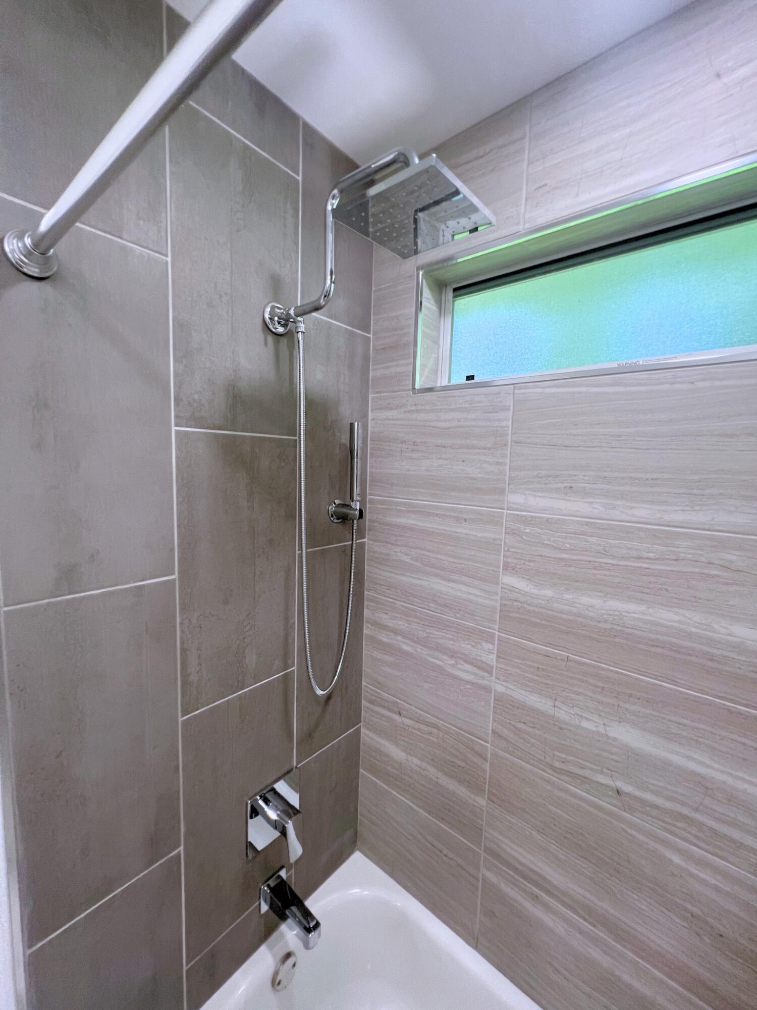 OAKS-SUNTERRACE 1 - Residential