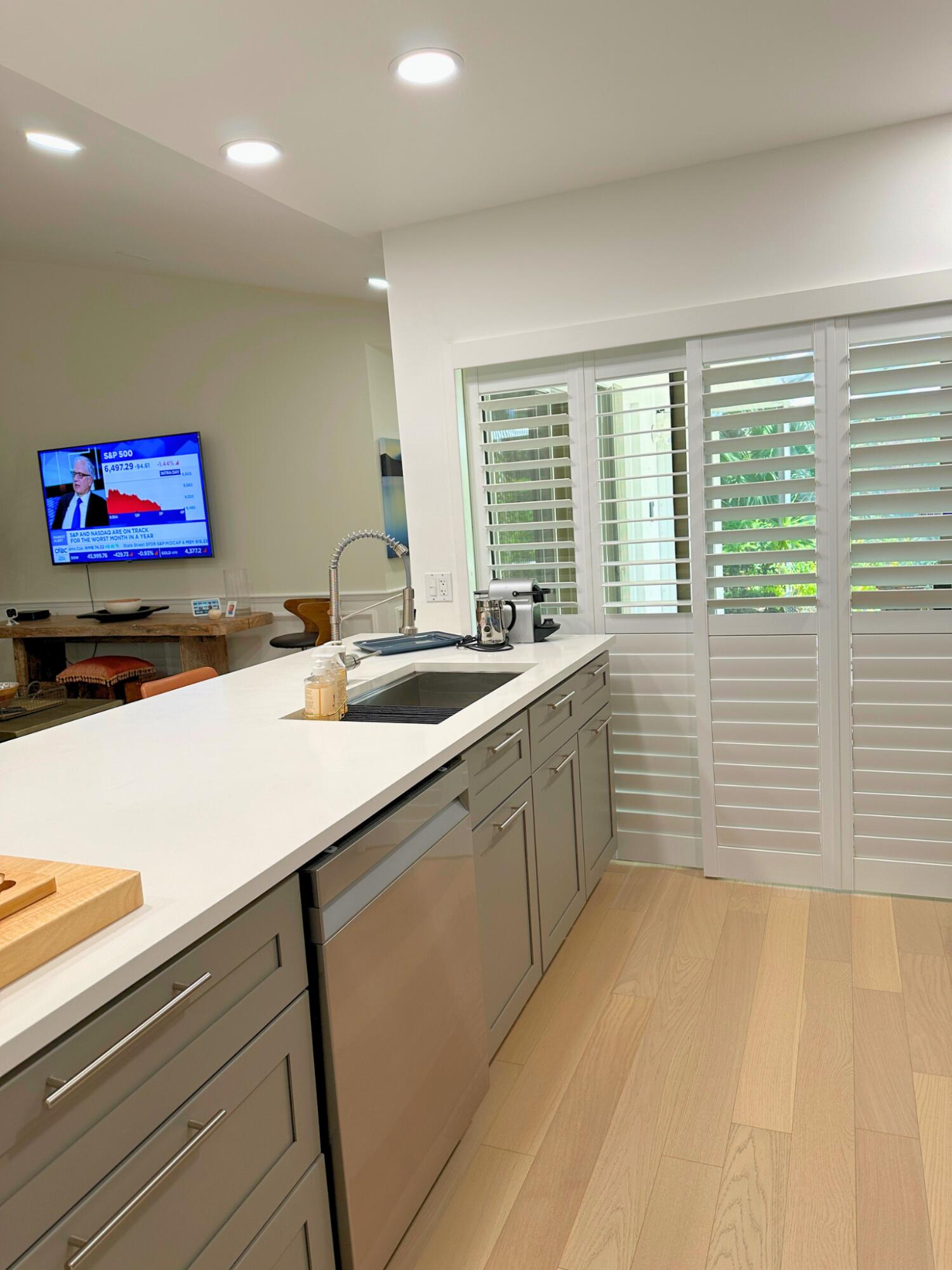 OAKS-SUNTERRACE 1 - Residential