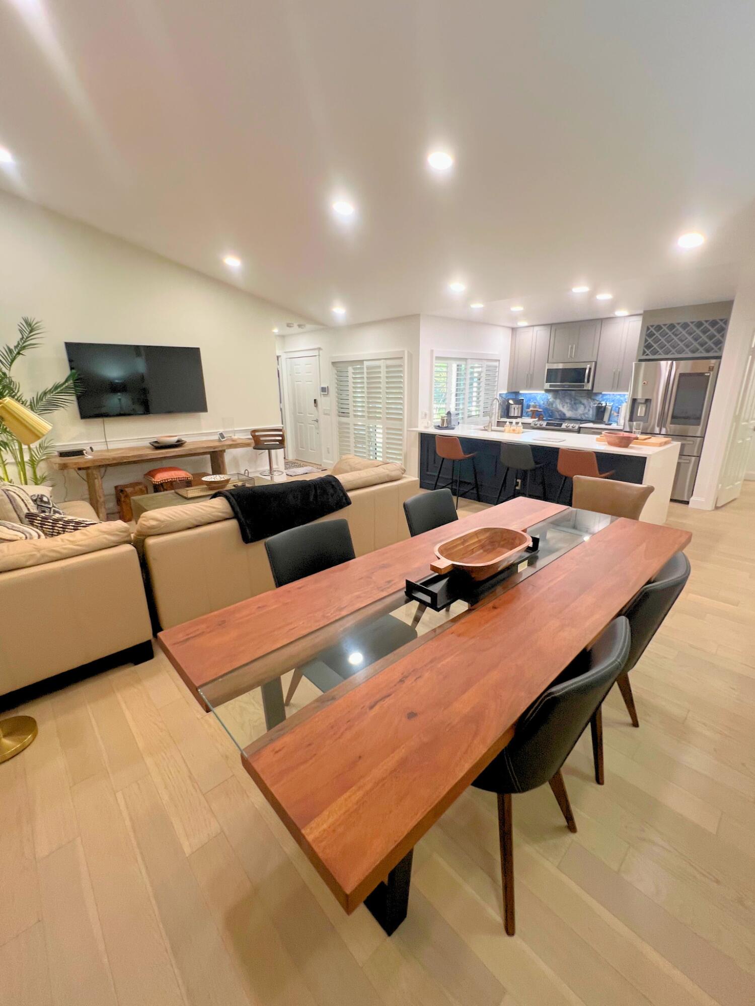 OAKS-SUNTERRACE 1 - Residential