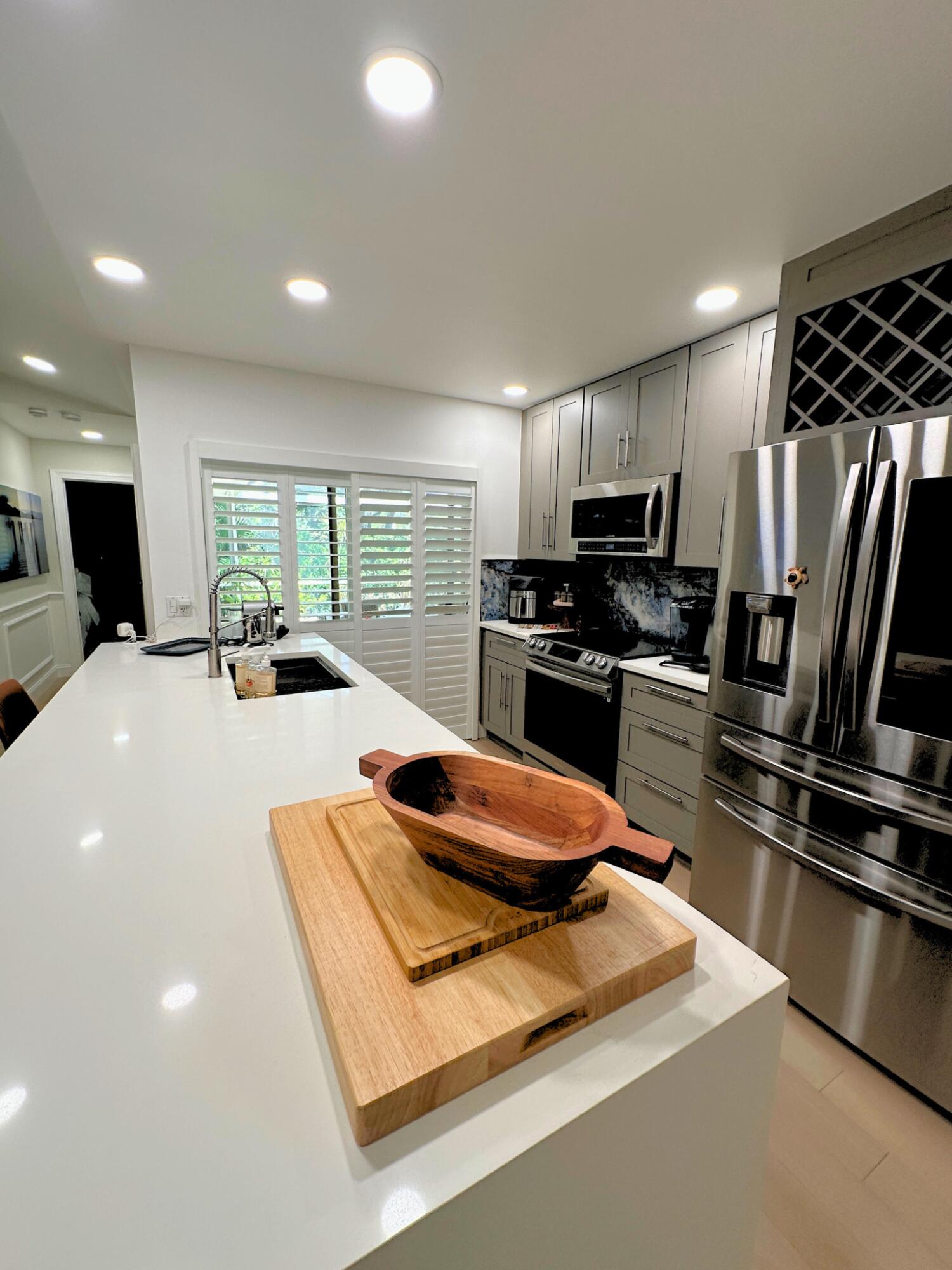 OAKS-SUNTERRACE 1 - Residential