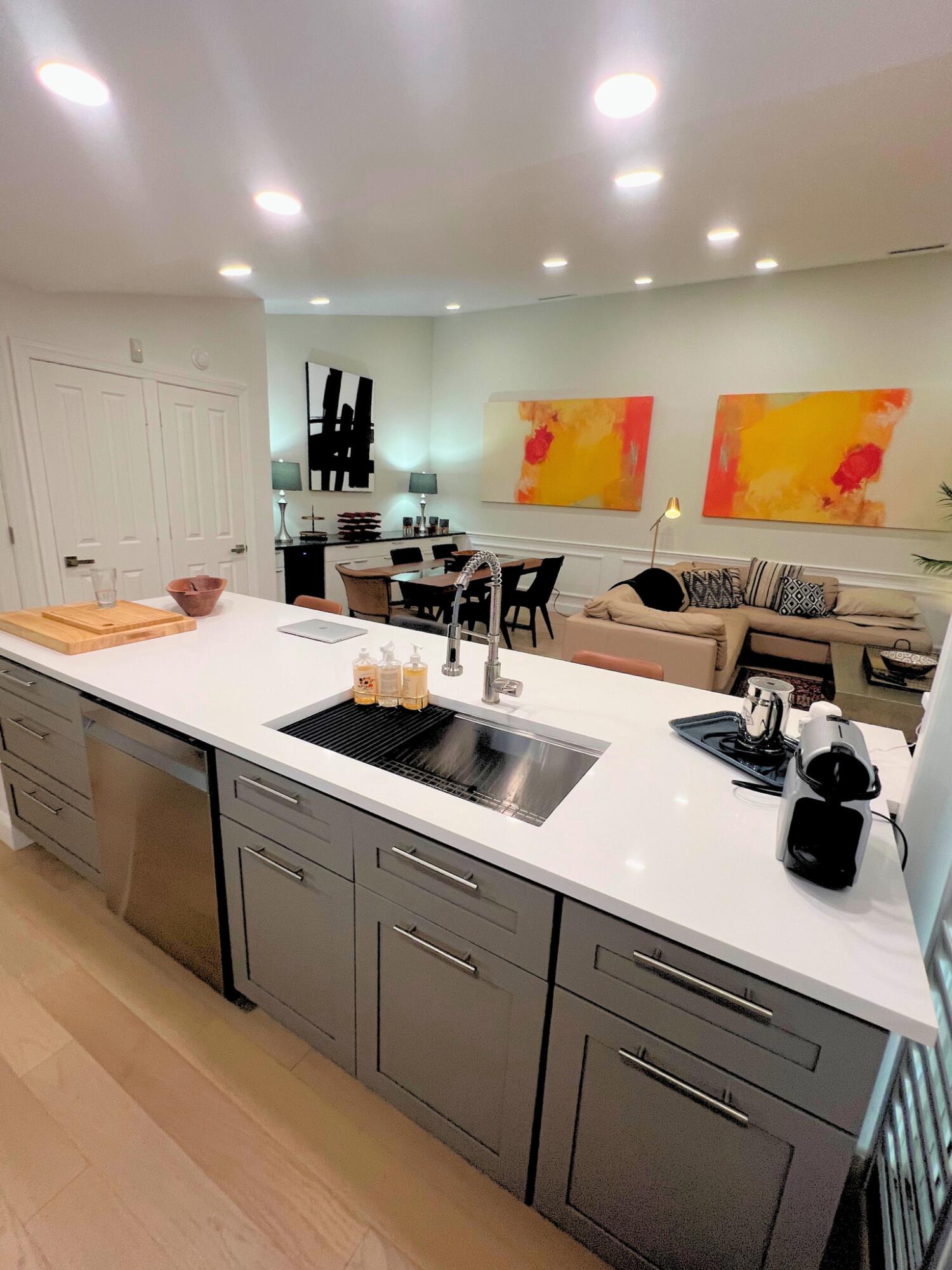 OAKS-SUNTERRACE 1 - Residential