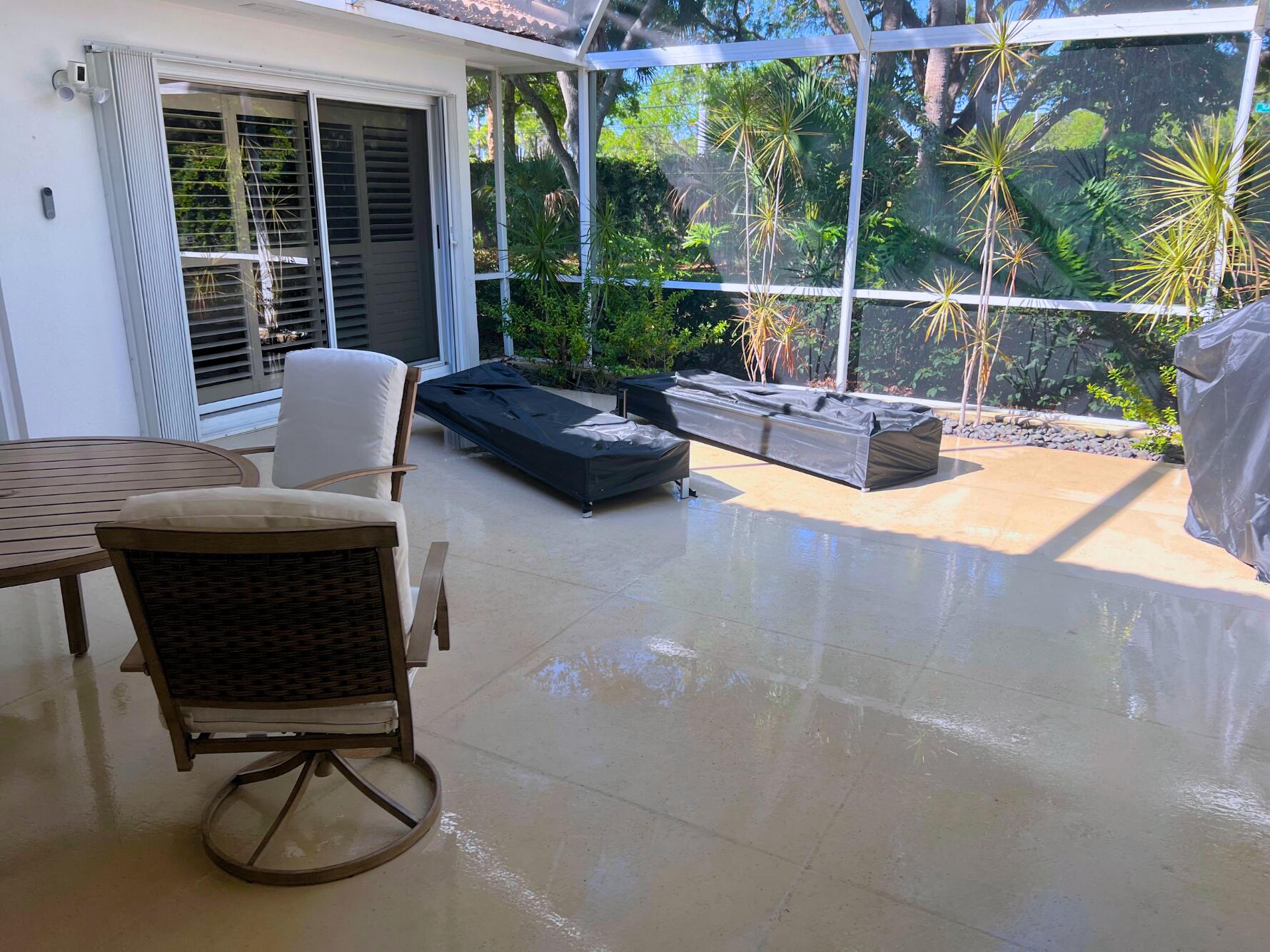 OAKS-SUNTERRACE 1 - Residential