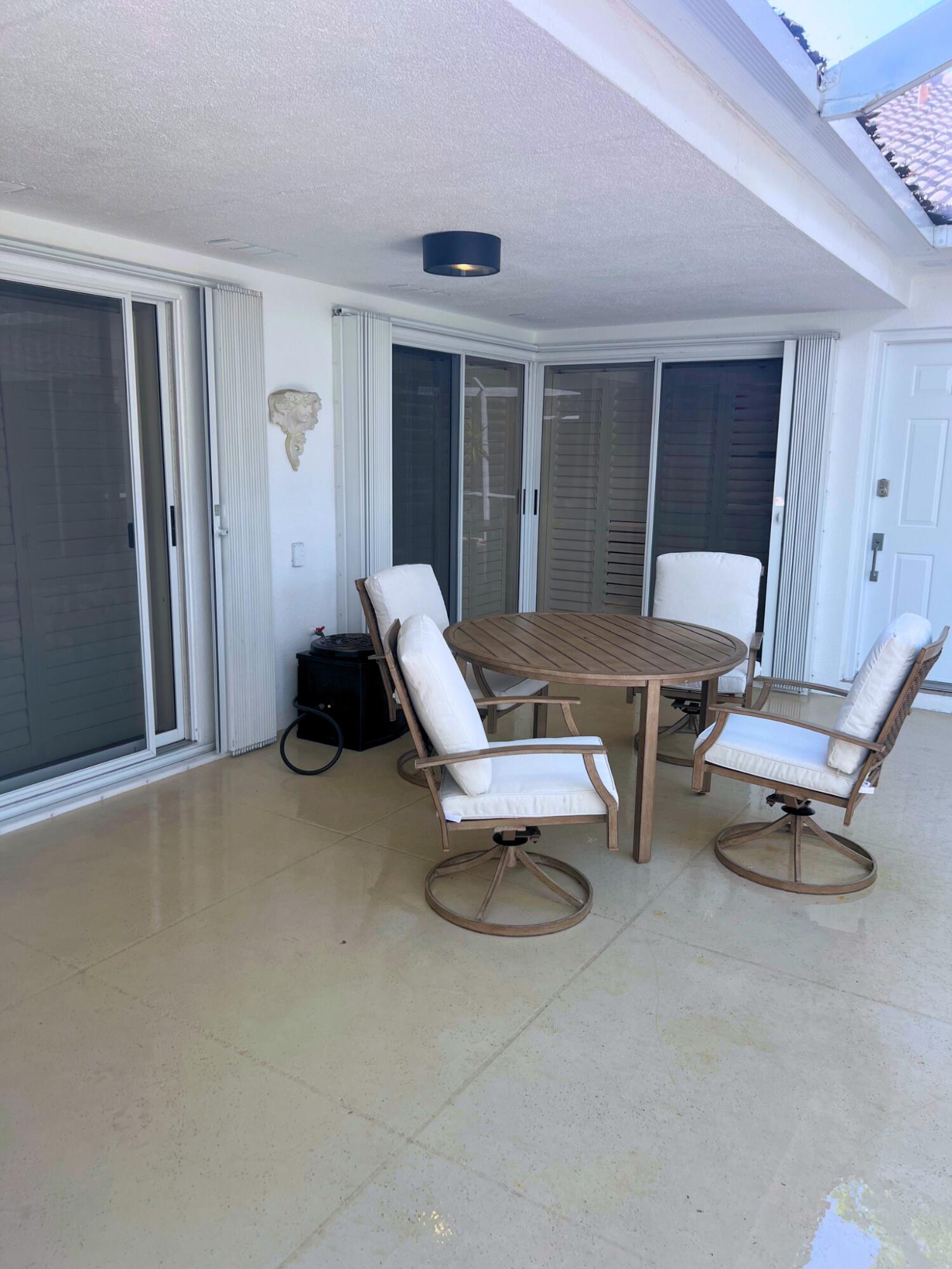 OAKS-SUNTERRACE 1 - Residential