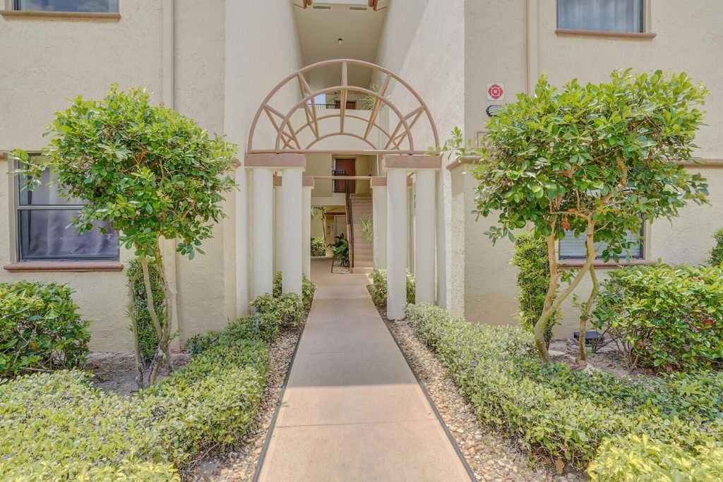 Photo of 5155 Europa Drive #I, Boynton Beach, FL 33437 (MLS # R11106150)