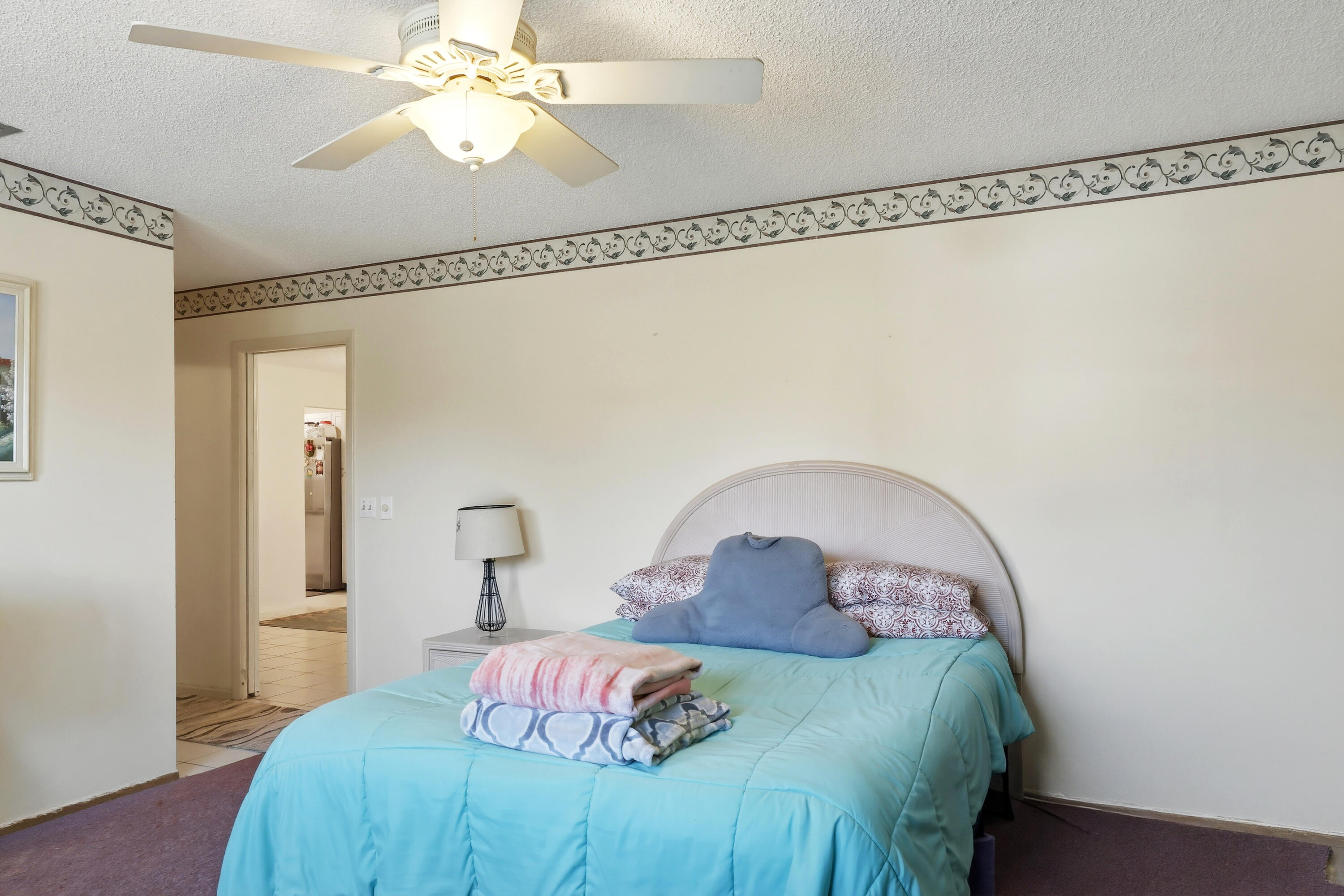 CRESTHAVEN CONDO TOWNHOMES SEC 3 - Residential