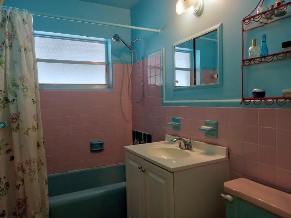 Palm Spgs Village 01 - Residential