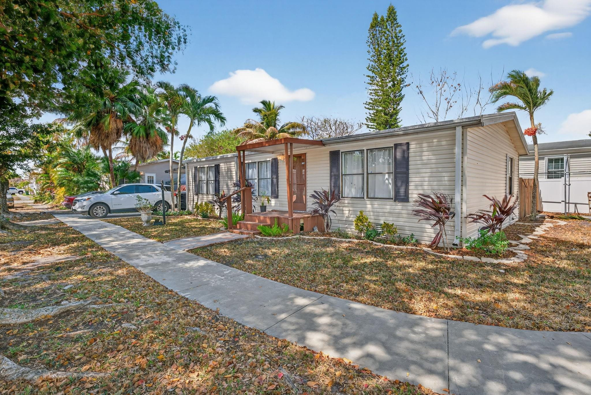 HERITAGE PARK 103-50 B - Residential