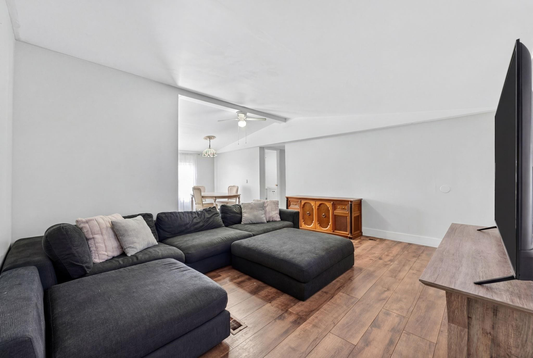 100 NW 217th Terrace