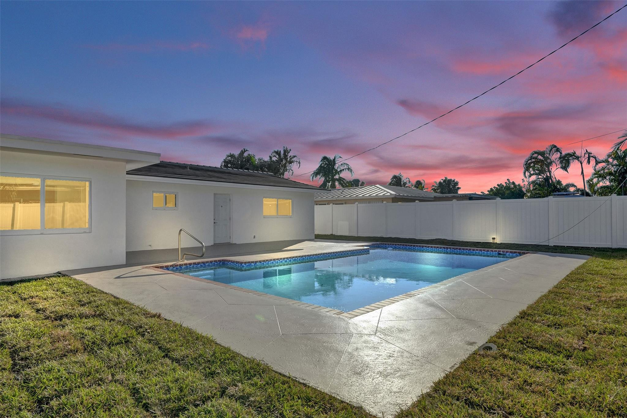 Lighthouse Point Ext 41-4 - Residential