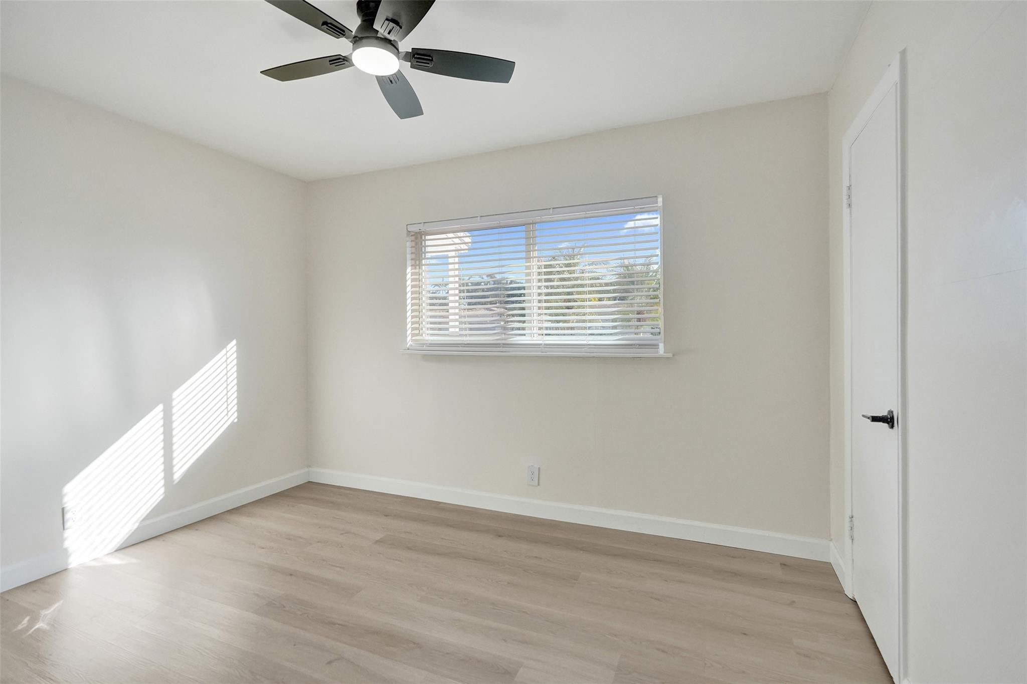 Lighthouse Point Ext 41-4 - Residential