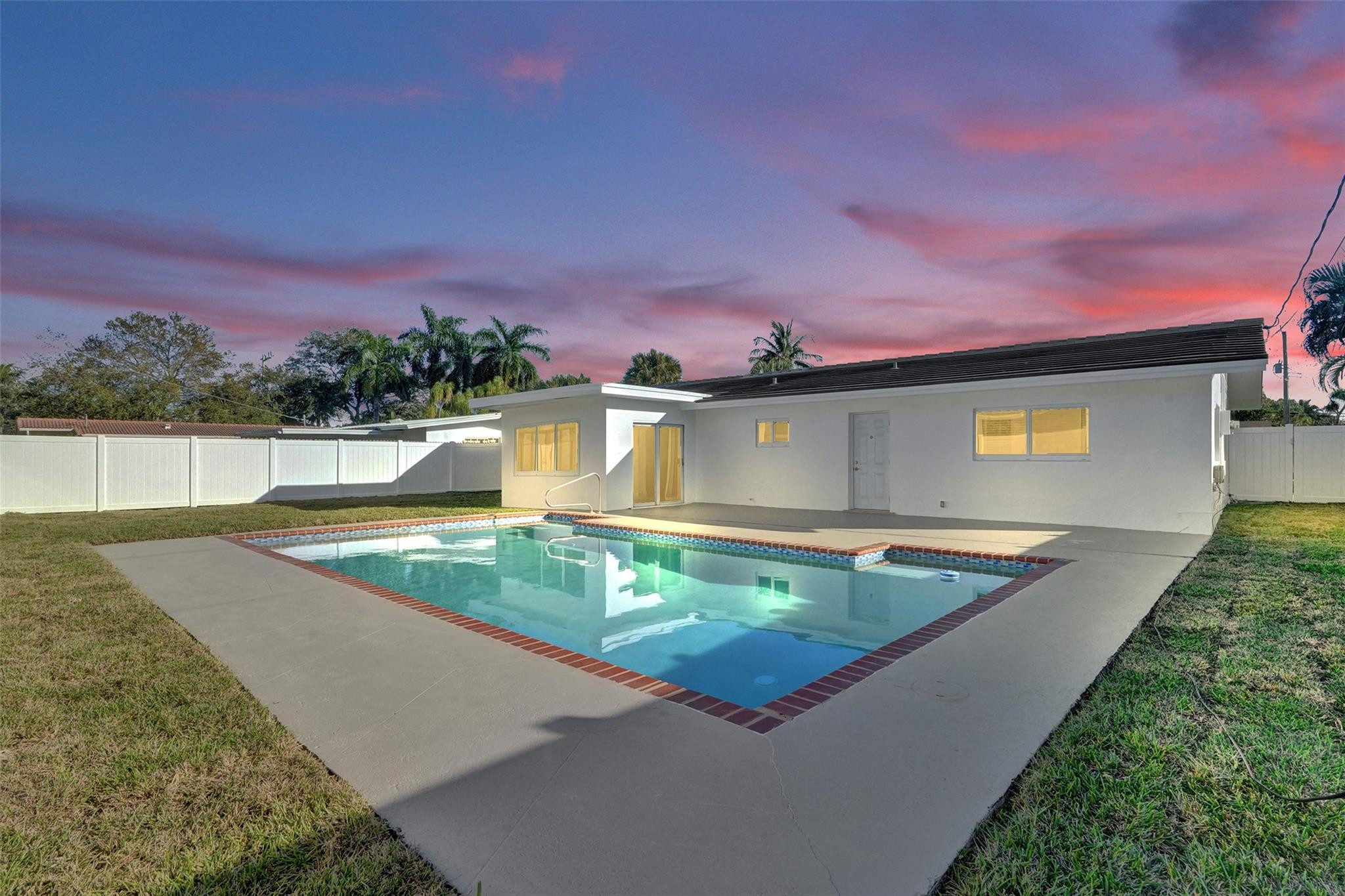 Lighthouse Point Ext 41-4 - Residential