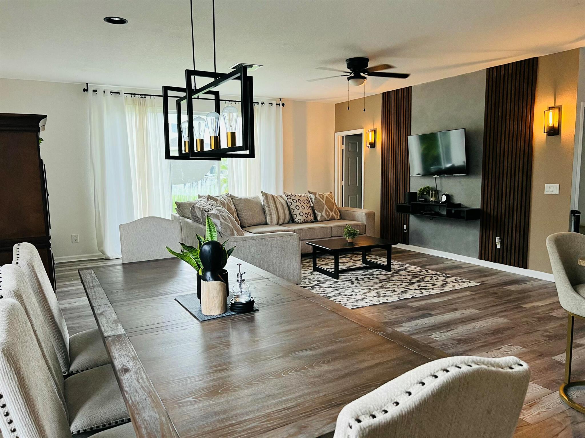 VIZCAYA FALLS PLAT 1 - Residential Lease