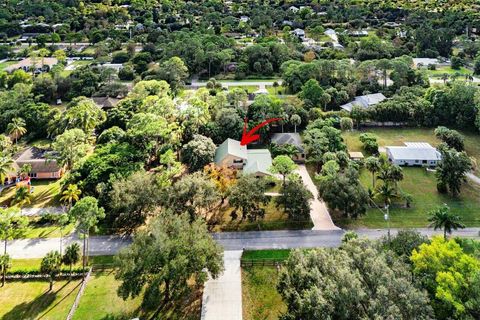 A home in Lake Worth