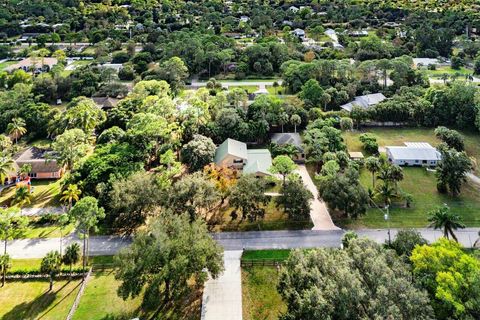 A home in Lake Worth