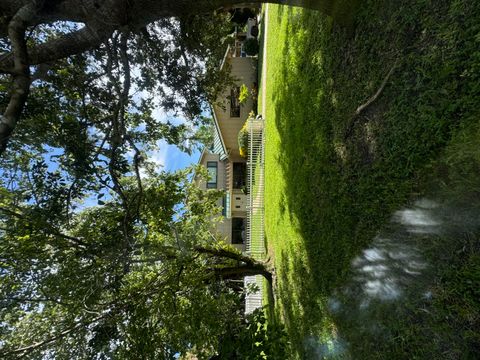 A home in Lake Worth