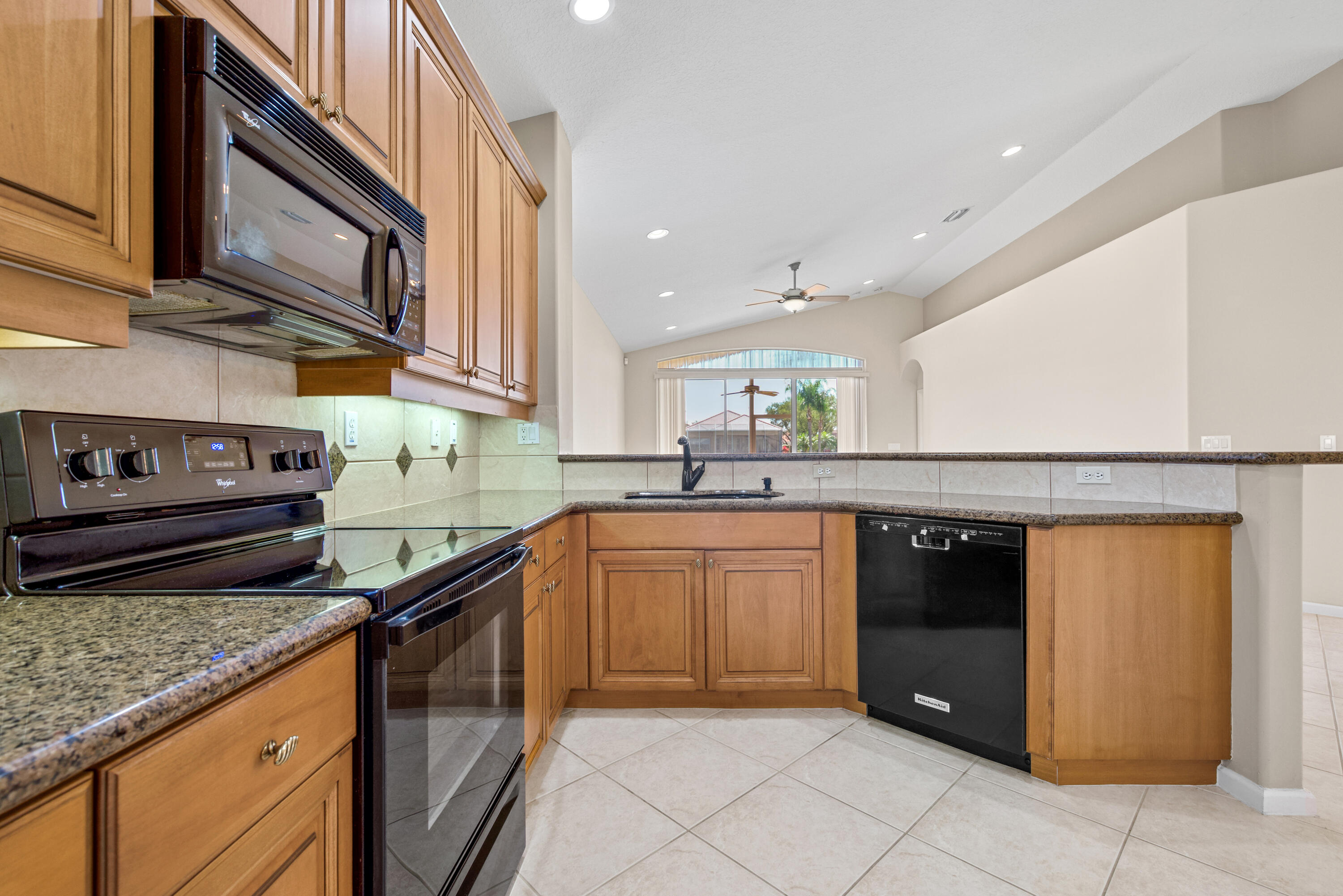 VIZCAYA 4 - Residential