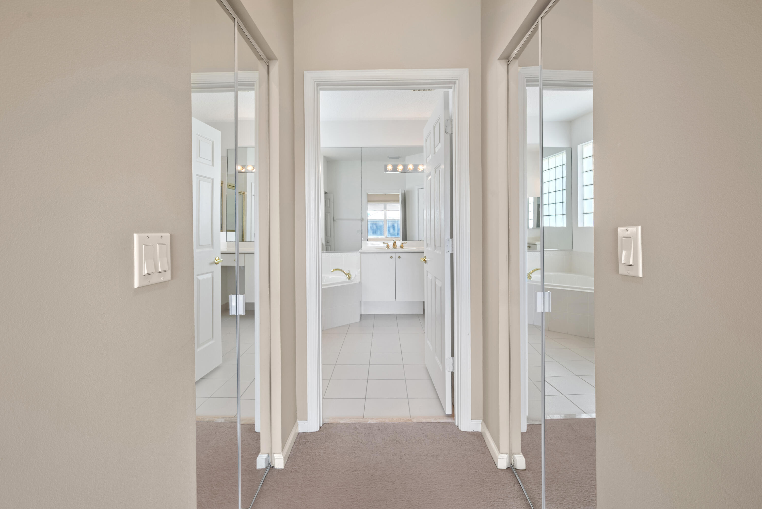 VIZCAYA 4 - Residential