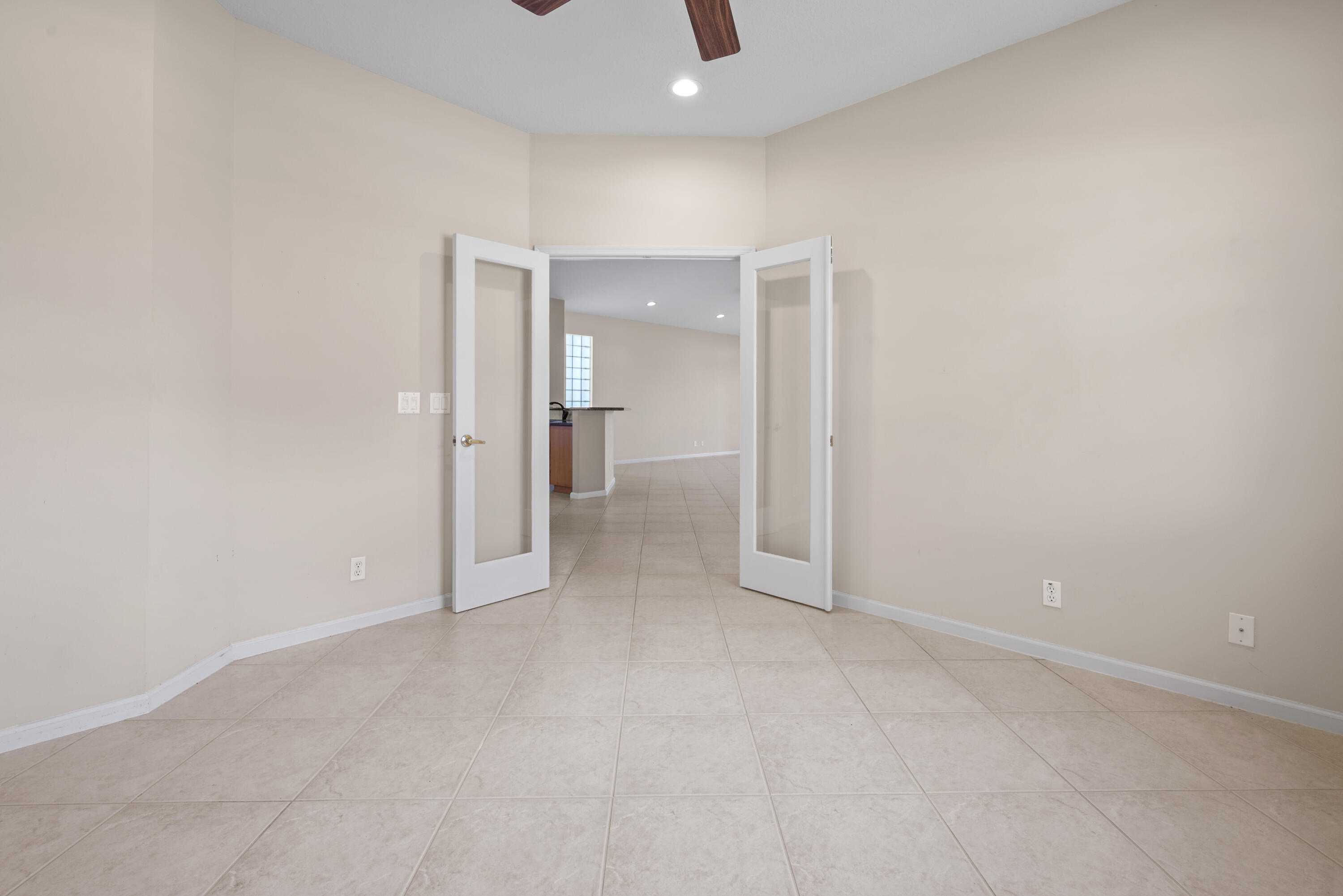 VIZCAYA 4 - Residential