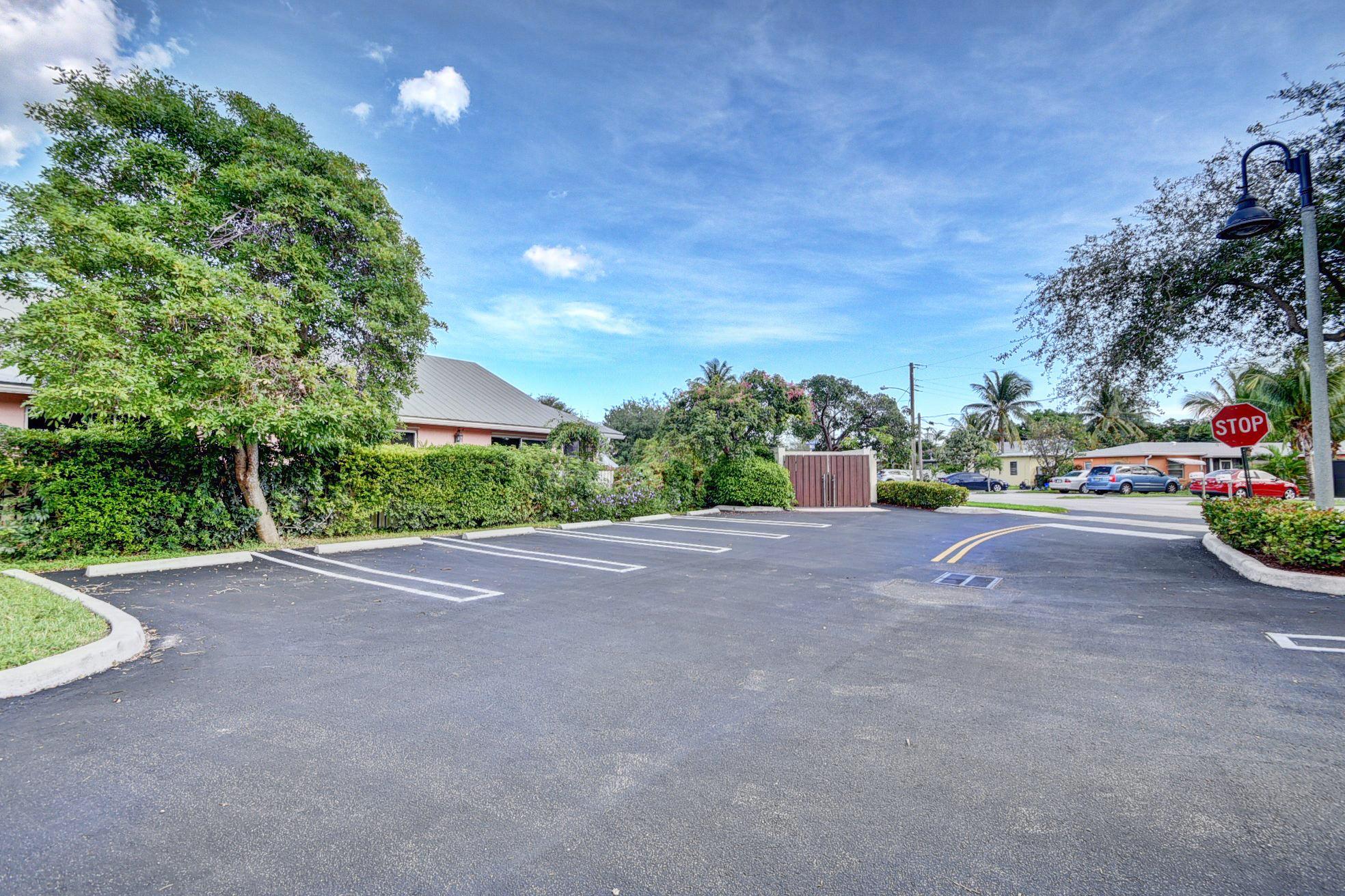 DEL IDA PARK - Commercial Sale