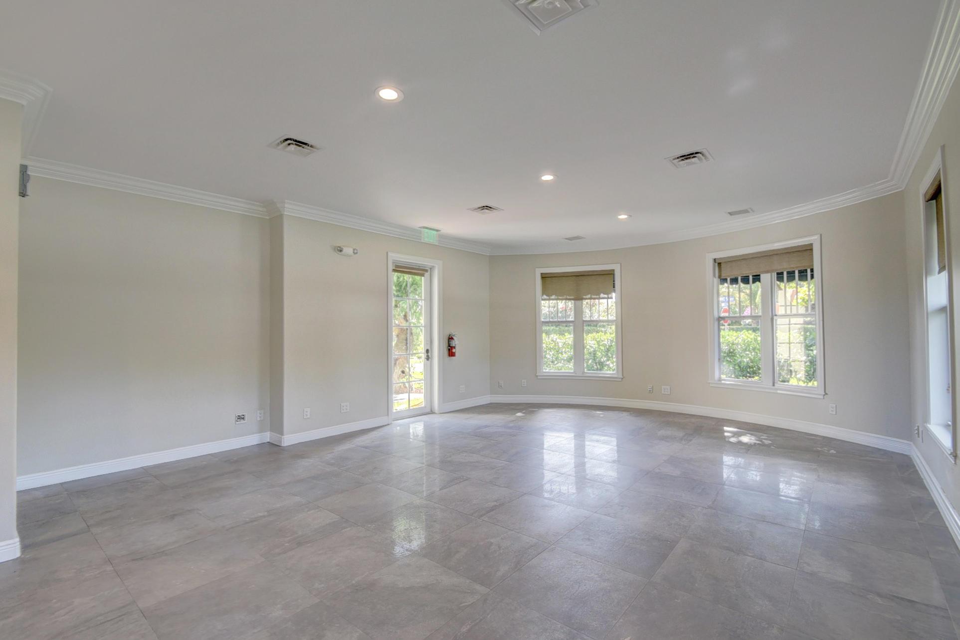 DEL IDA PARK - Commercial Sale