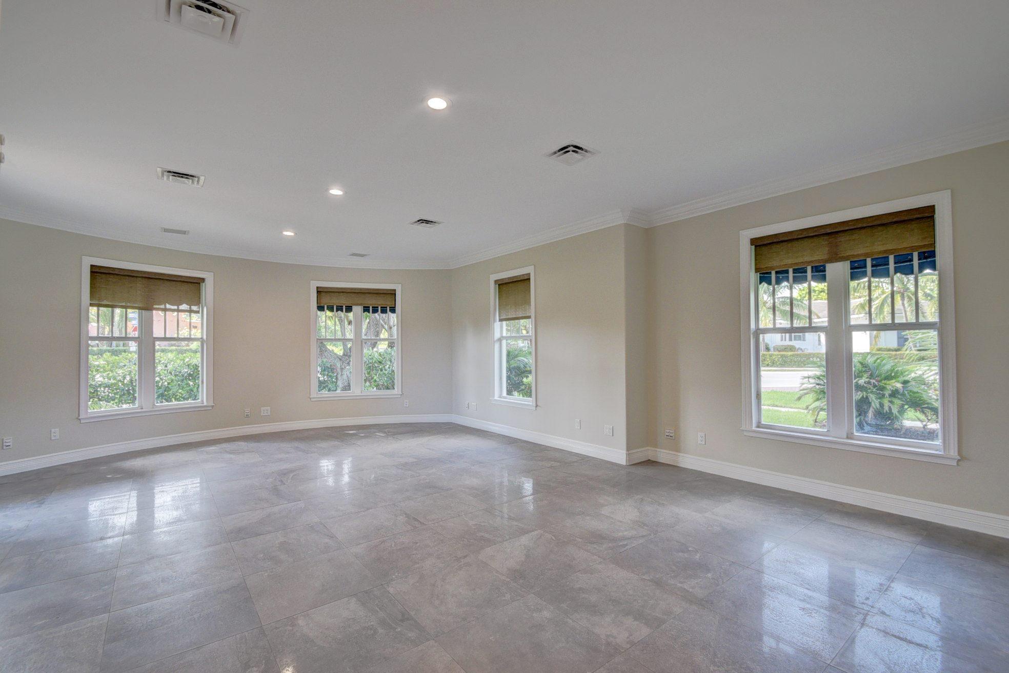 DEL IDA PARK - Commercial Sale