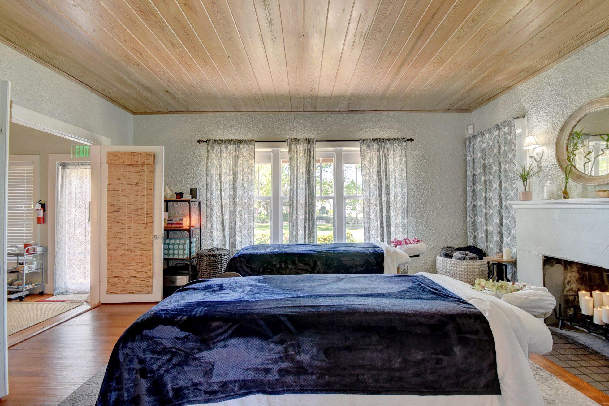 DEL IDA PARK - Commercial Sale