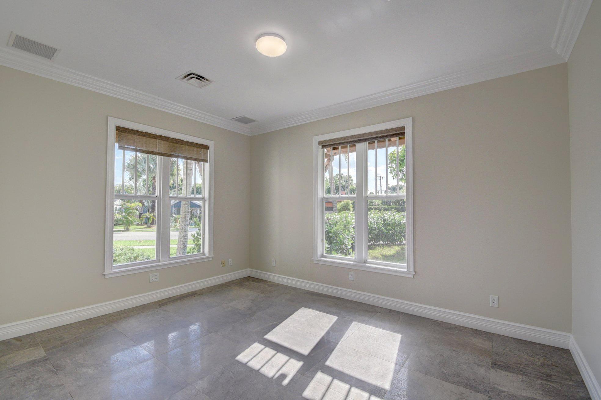 DEL IDA PARK - Commercial Sale