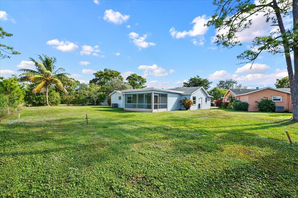 LUCERNE LAKES HOMES VILLA - Residential