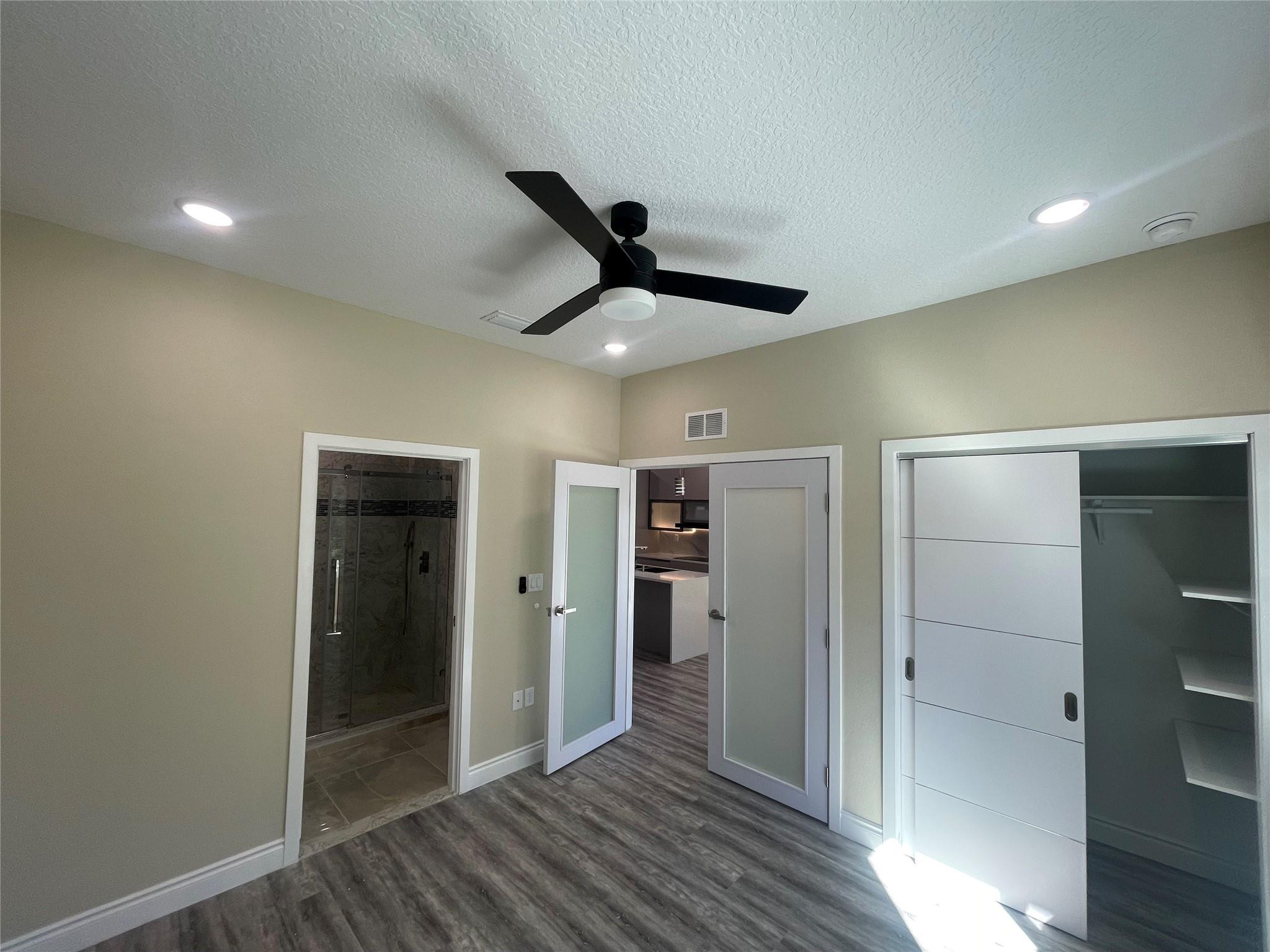 FAIRWAY VILLAS PHASE 2 - Residential Lease