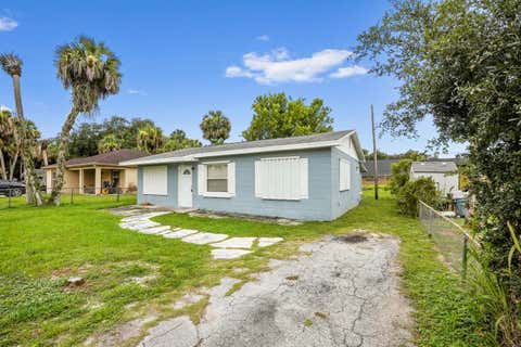 Photo of 2313 N 44TH Street, Fort Pierce, FL 34946 (MLS # B26053417)