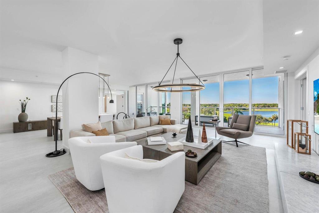 AKOYA BOCA WEST - Residential