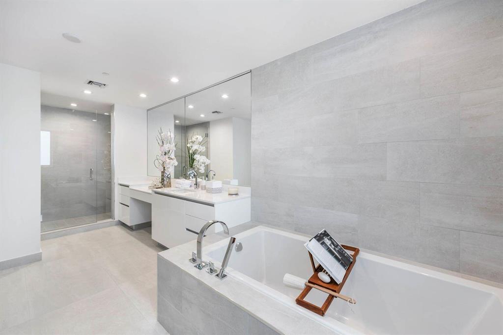 AKOYA BOCA WEST - Residential