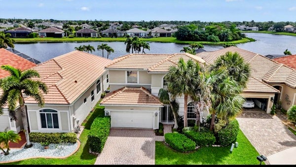 7879 MONARCH CT, DELRAY BEACH, FL 33446 - Image 2c3666c8c69f70ce1cbbbc5ca9cea853/2033709329
