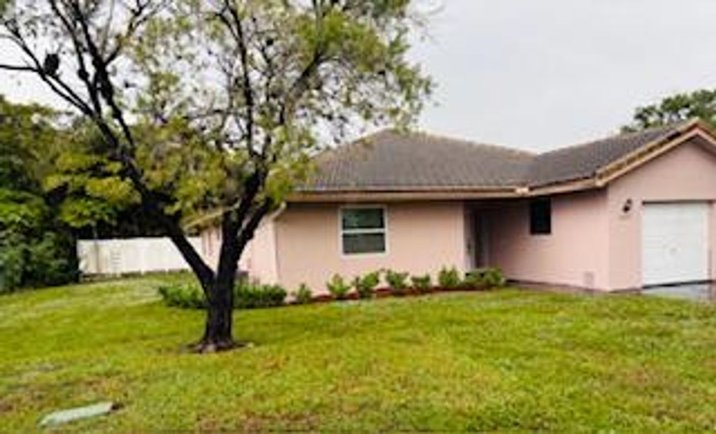 Photo of 11617 Nw 23rd Court #2, Coral Springs, FL 33065 (MLS # R11144841)