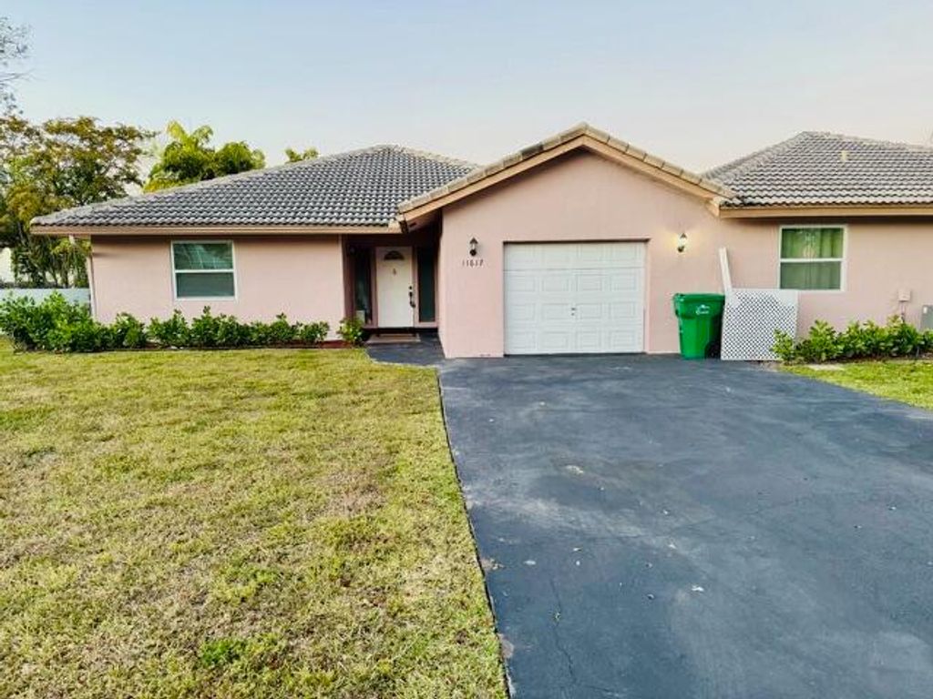 Photo of 11617 Nw 23rd Court #2, Coral Springs, FL 33065 (MLS # R11144841)