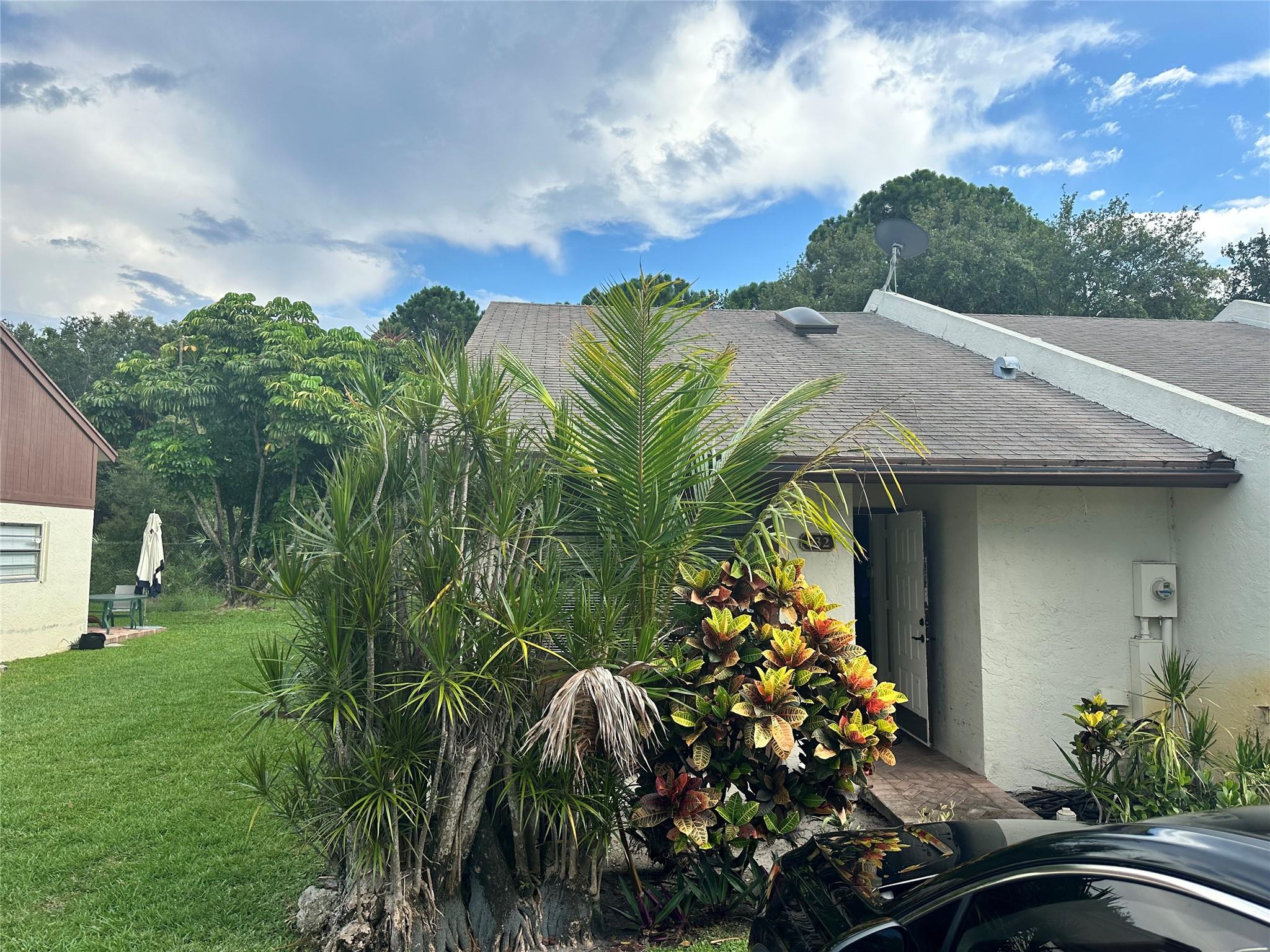 Villager Townhomes - Residential