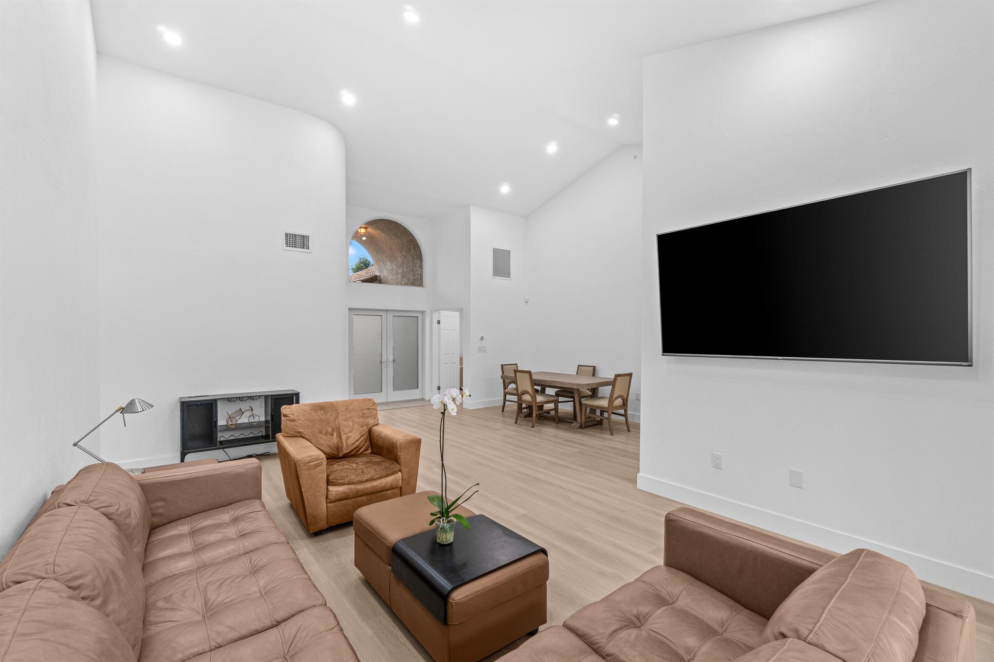 WINDSOR PARKE / POLO CLUB - Residential Lease