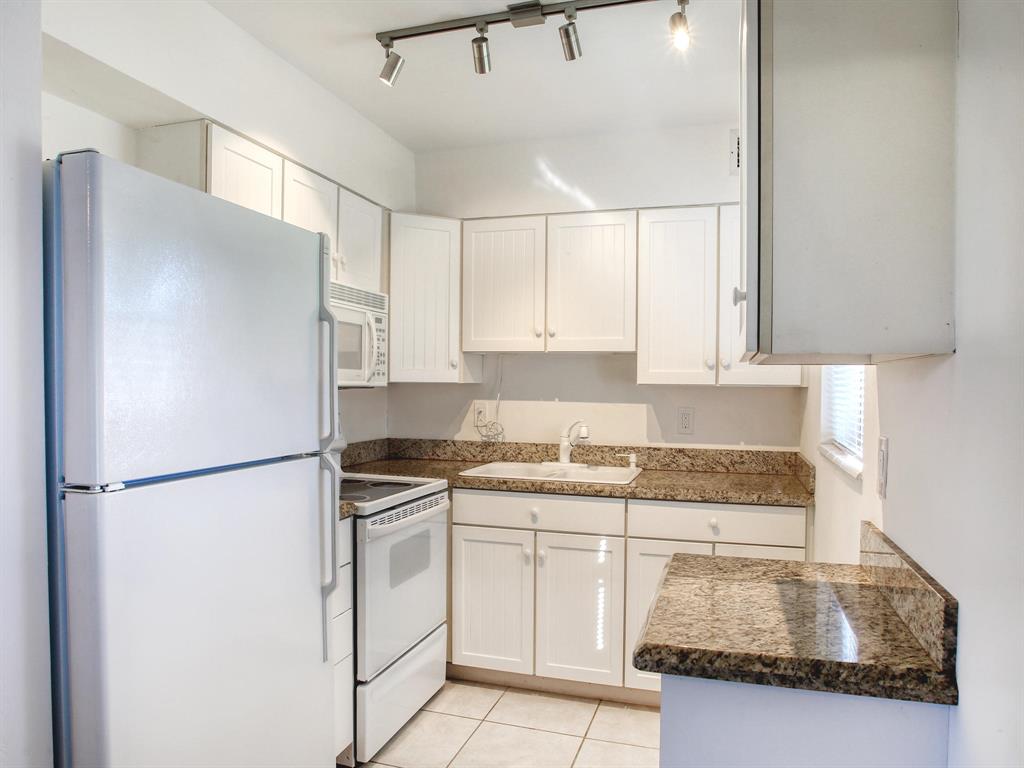 STERLING VILLAGE - Residential