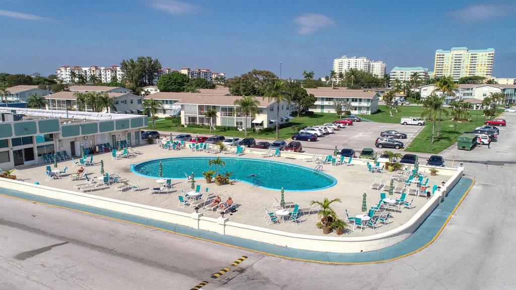 STERLING VILLAGE - Residential