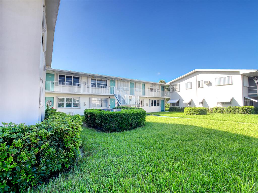 STERLING VILLAGE - Residential