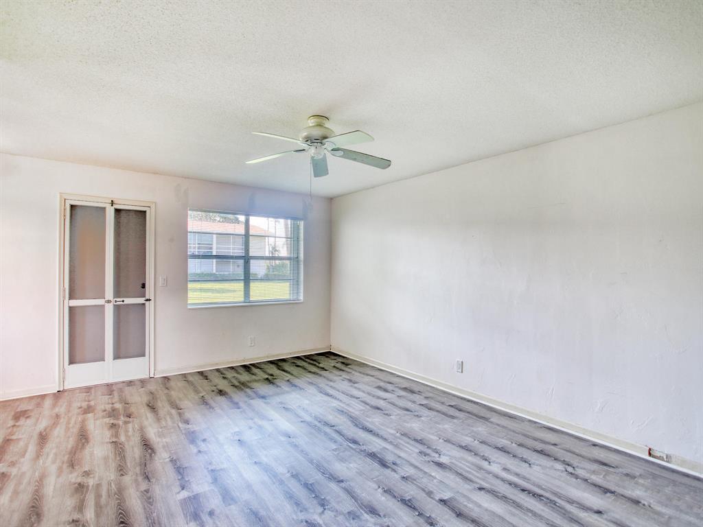 STERLING VILLAGE - Residential