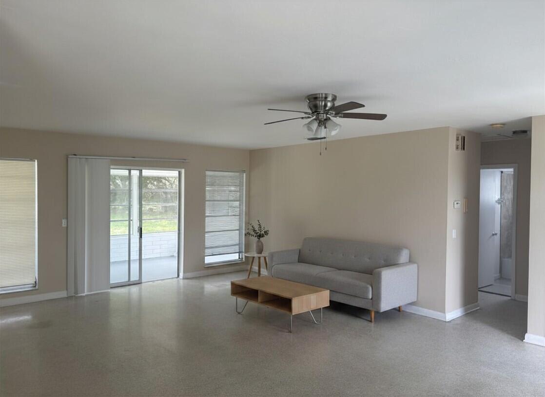RIVER PARK UNIT 5 - Residential Lease