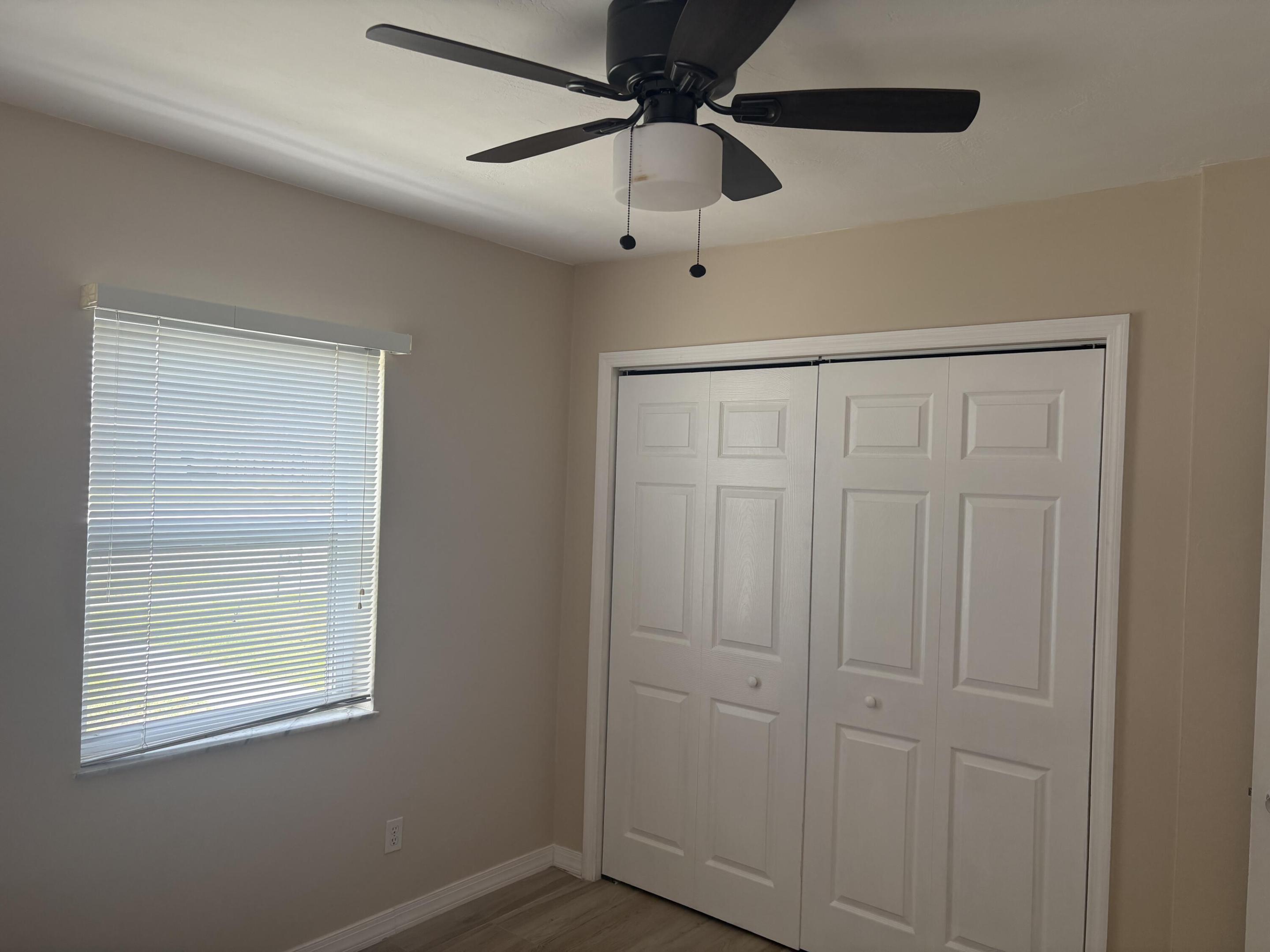 RIVER PARK UNIT 5 - Residential Lease
